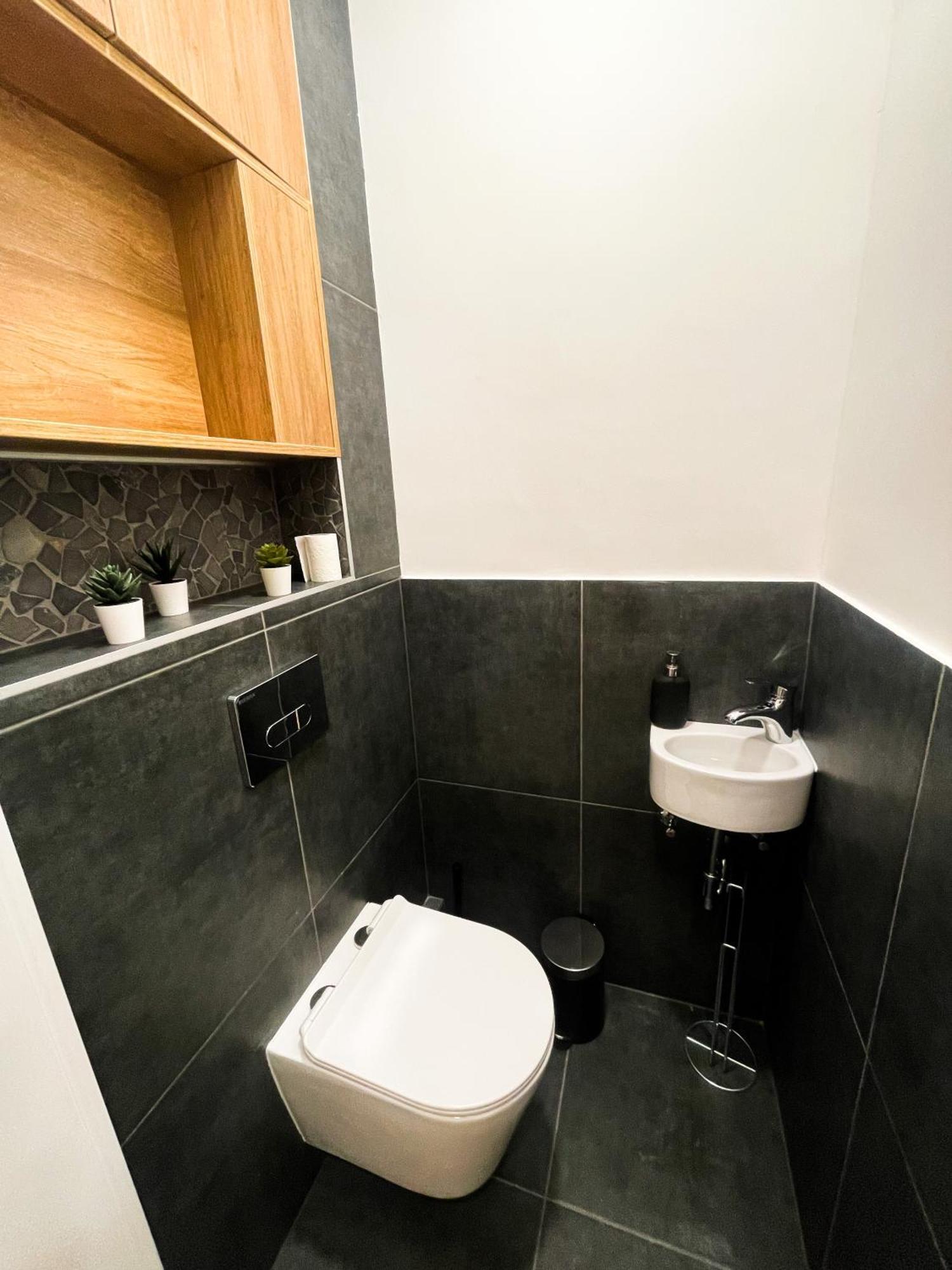 City Center 2, Cozy And Modern 2Br In The City Center Budapest Exteriör bild