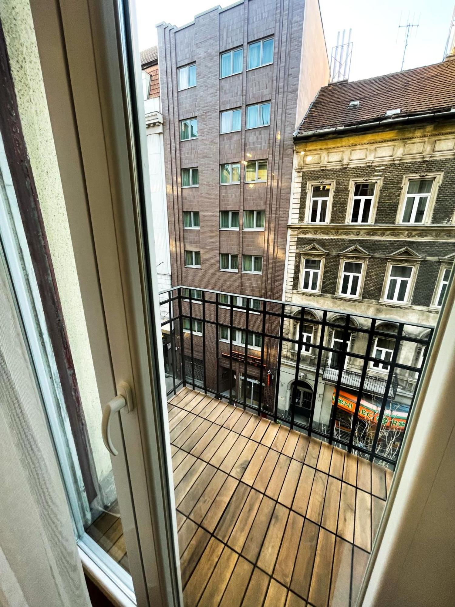 City Center 2, Cozy And Modern 2Br In The City Center Budapest Exteriör bild